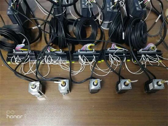 號(hào)外！號(hào)外_三菱定位新用法：FX5U內(nèi)置32軸總線(xiàn)定位！